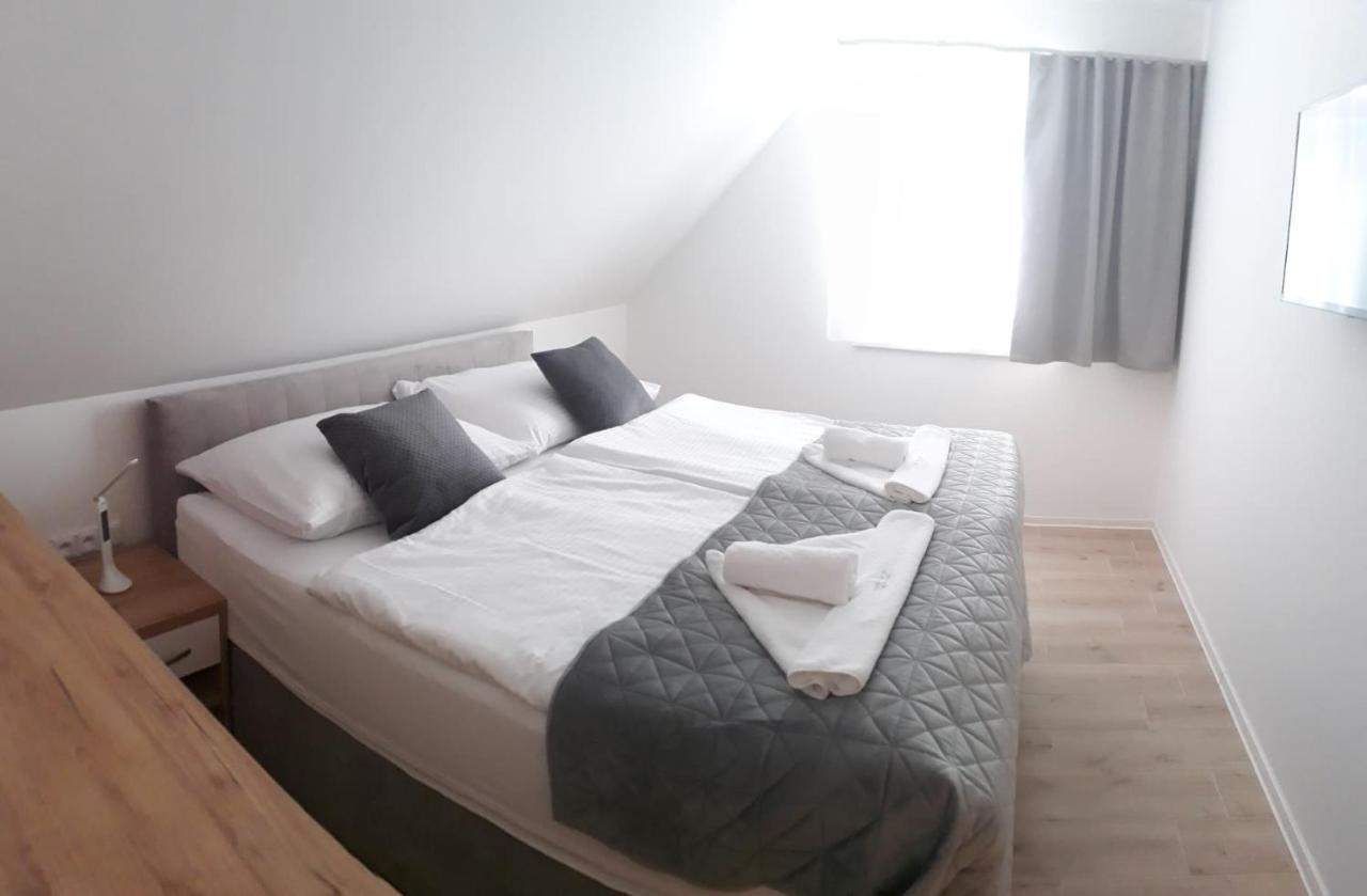 Apartmanovy Dum Na Kolonade Lednice Kültér fotó