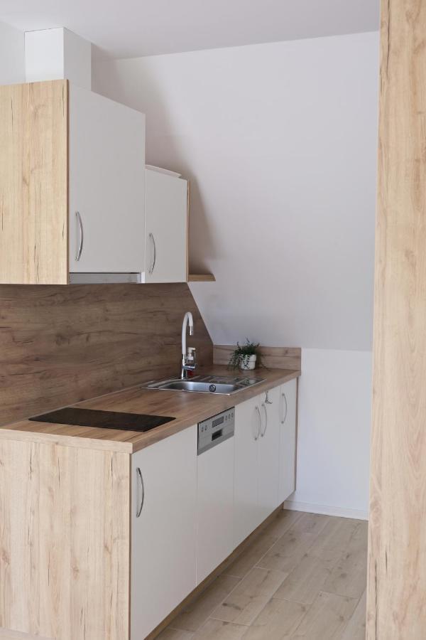 Apartmanovy Dum Na Kolonade Lednice Kültér fotó